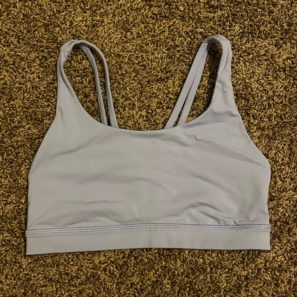 Lululemon sports bra